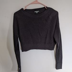 Long sleeve crop top